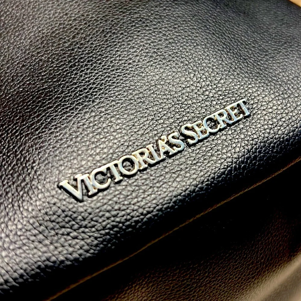 VICTORIA’S SECRET VS LIMITED EDITION Runway Backpack - Picture 8 of 13